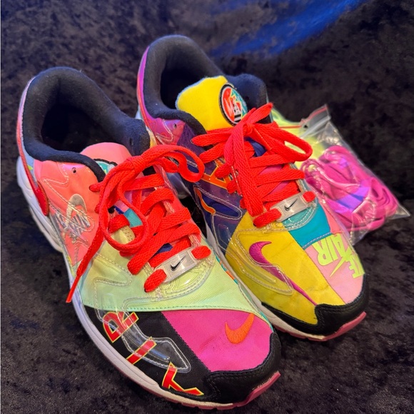 Today Sale ‼️  NIKE Air Max Multicolor Sneakers - Picture 7 of 11